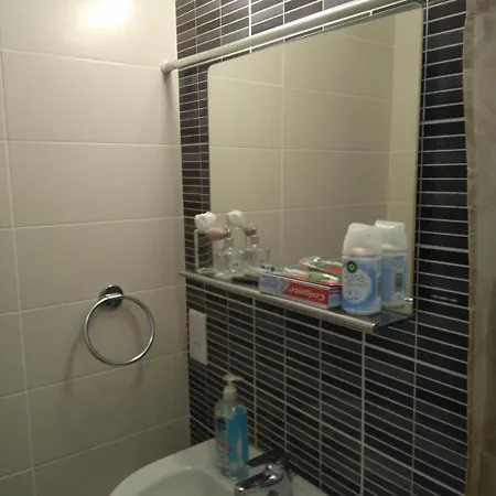 Modern Sunny Studio Apt Appartamento *
