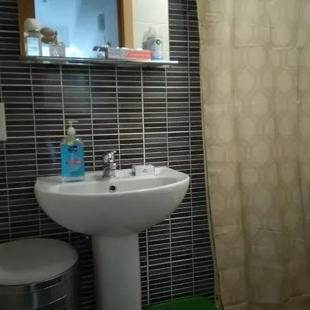 Апартаменты Modern Sunny Studio Apt Лимасол