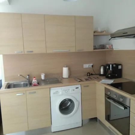 Modern Sunny Studio Apt Apartament *