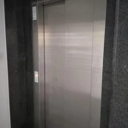 Modern Sunny Studio Apt * Лимасол